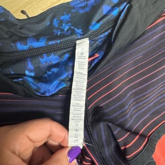 Lululemon Run: Speed Short 4-Way Stretch – Twisted Dune Alarming Black – Size 2 - Picture 3 of 10